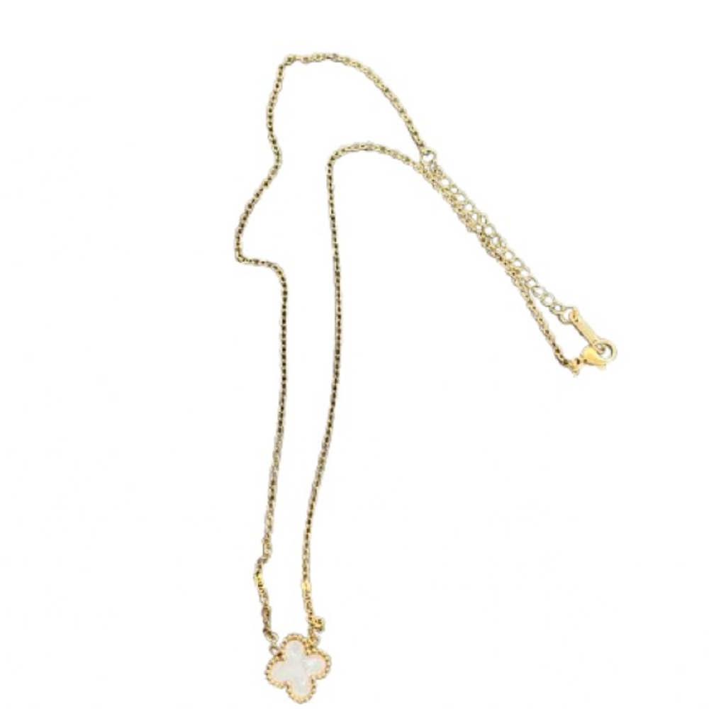 Mother of Pearl Clover Gold Pendant Necklace